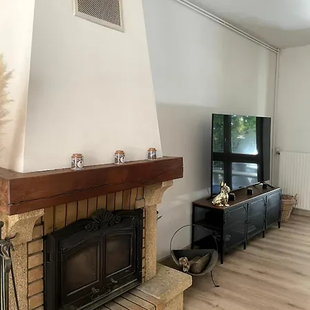 別荘 Maison 3 Chambres, Piscine Privee Terrain De Petanque カルカソンヌ